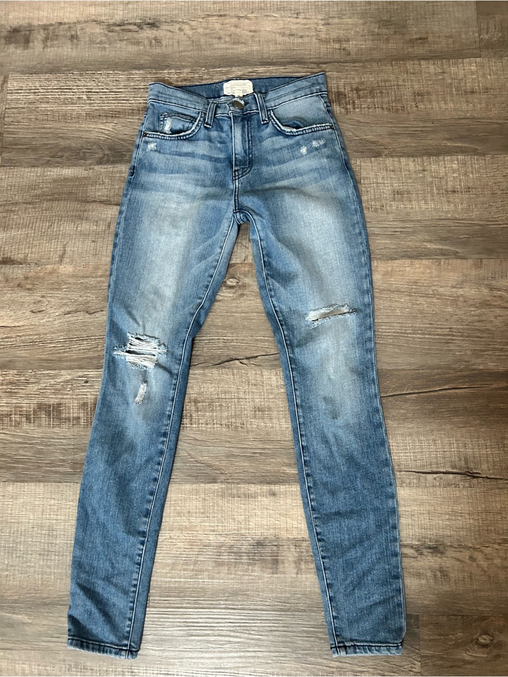 Current/Elliott Light Blue Distressed Skinny Jeans